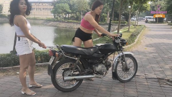 8FE65A69-5DE5-40F2-8779-9BBC8619F609